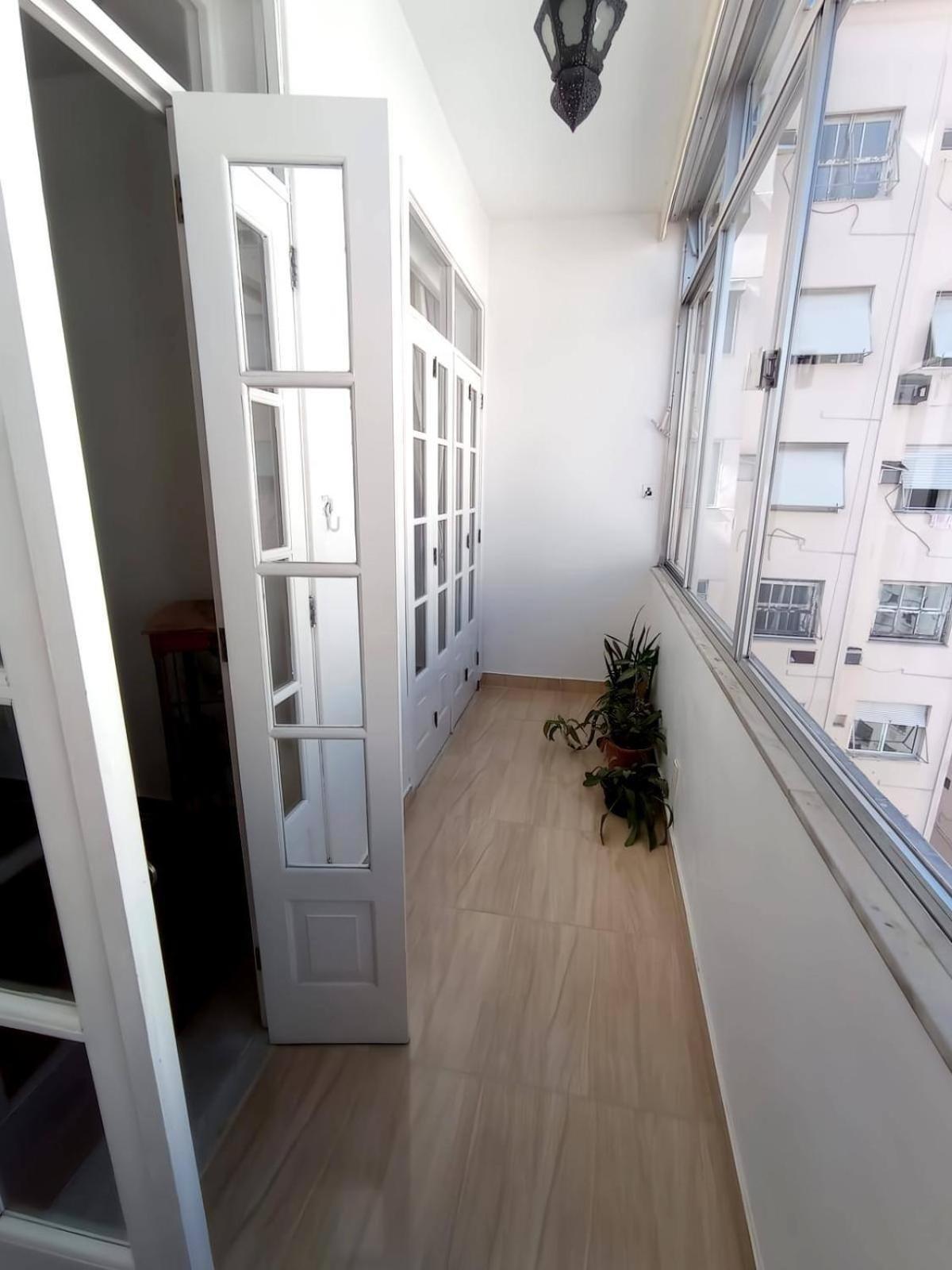 Apartemen Daniel House